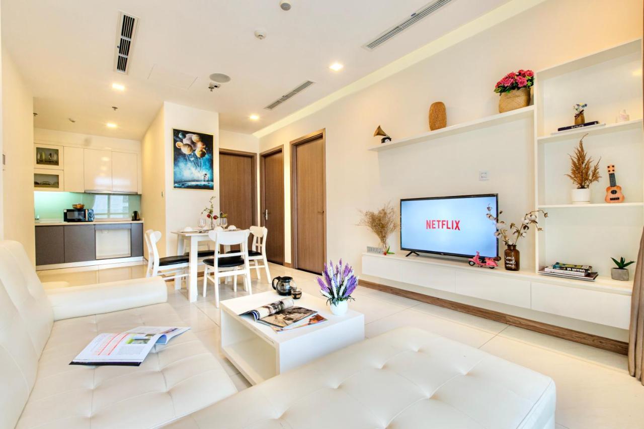 Mott Haven Apart - Vinhomes Central Park, Landmark 81 Area & Ice Rink Хошимин Экстерьер фото