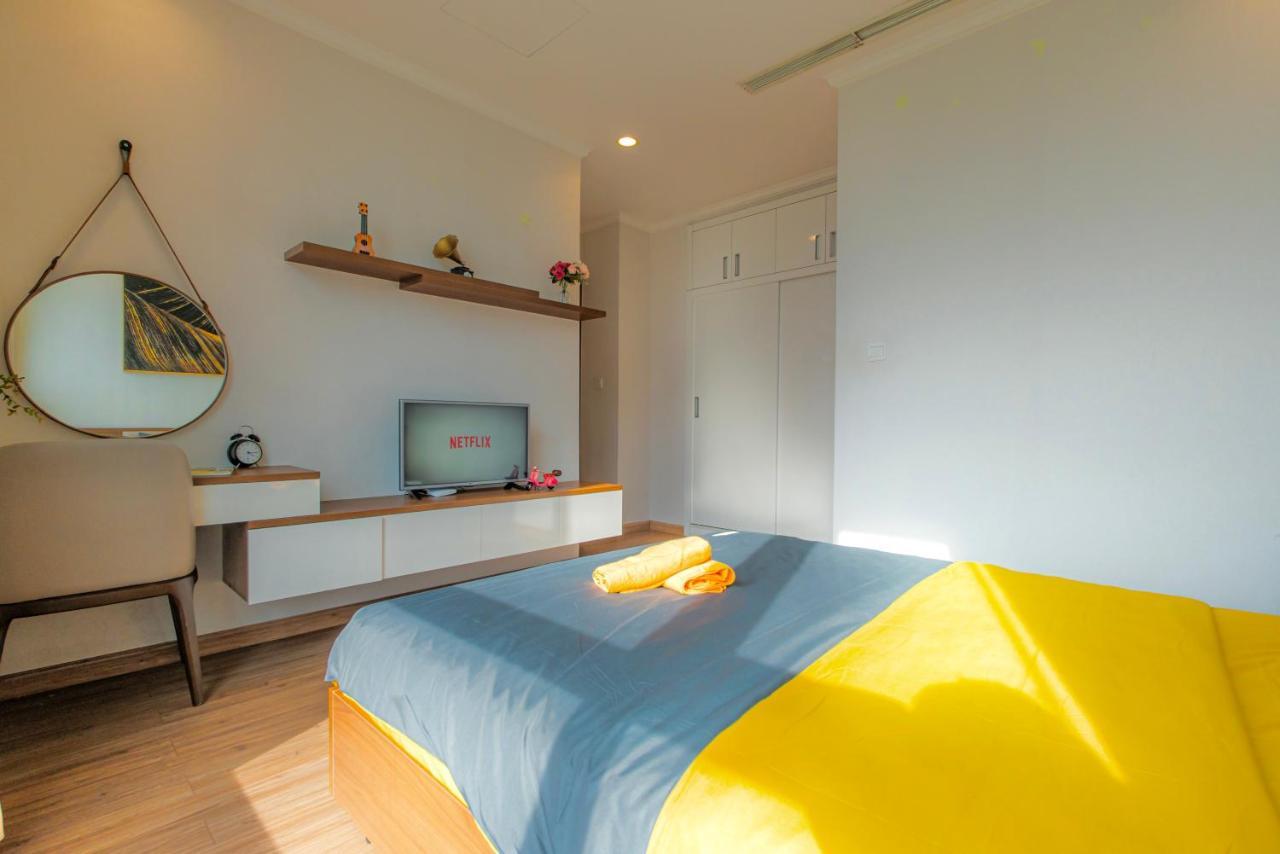 Mott Haven Apart - Vinhomes Central Park, Landmark 81 Area & Ice Rink Хошимин Экстерьер фото