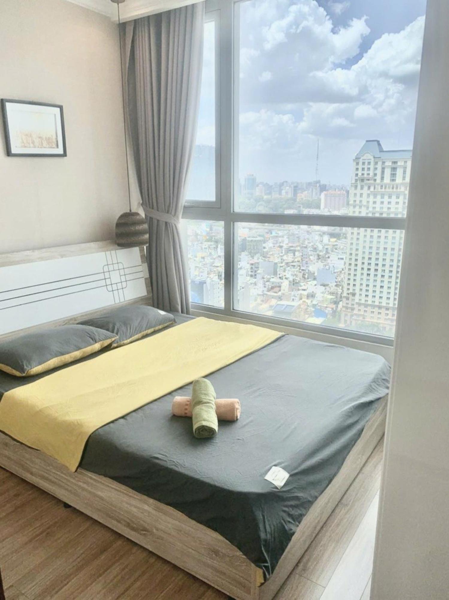 Mott Haven Apart - Vinhomes Central Park, Landmark 81 Area & Ice Rink Хошимин Экстерьер фото